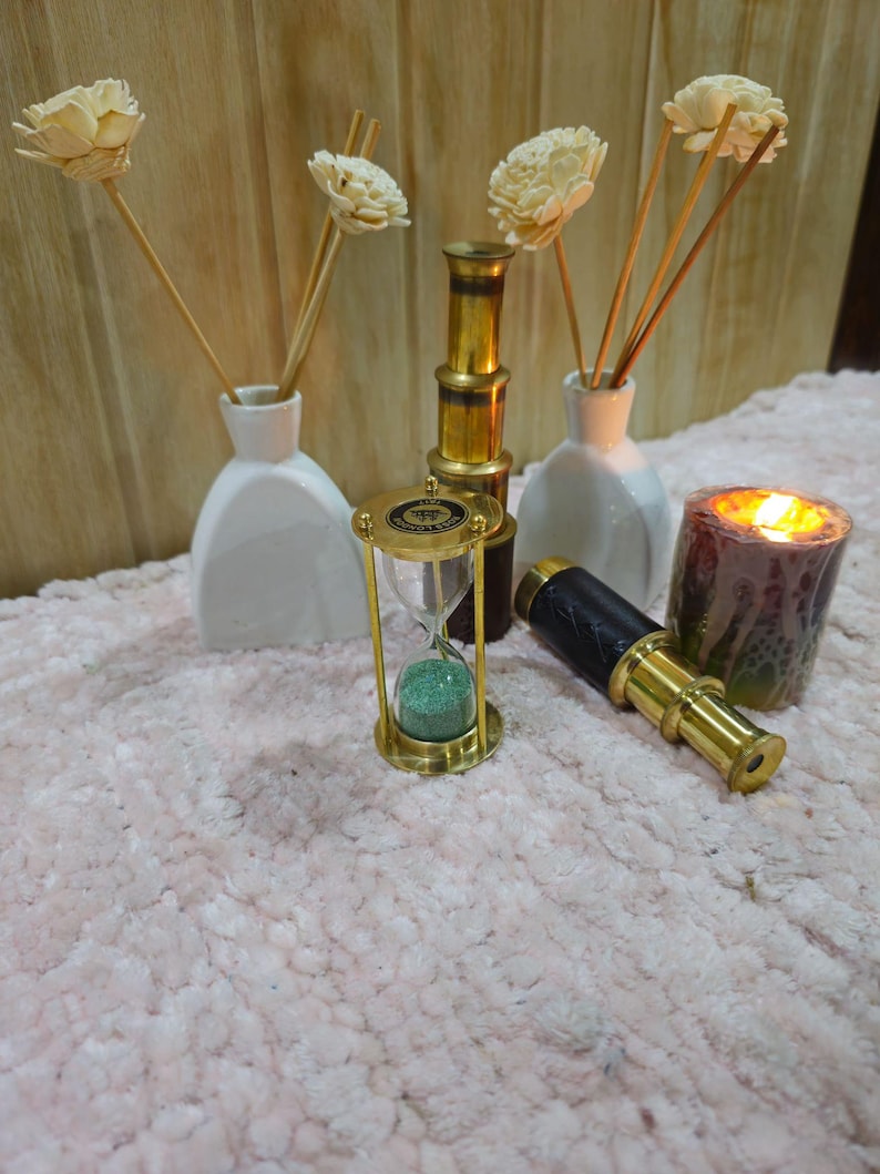 Timglas i mässing | Dekorativ skrivbordstimer | Minitimglas i mässing | Skrivbordsdekor | Meditationstimer | Vintage mässingsgåva bild 9