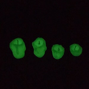 Dollhouse miniature- Glow in the dark candles