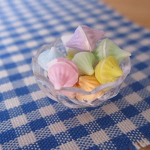 Dollhouse miniature- Pastel meringues