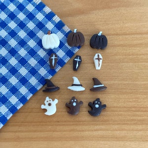 Dollhouse miniature- Chocolates for Halloween