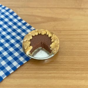 Dollhouse miniature- Cut Pumpkin Pie