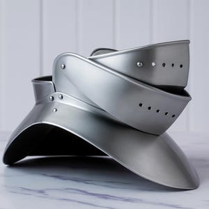 Gorgerin médiéval en acier – Armure de cou de chevalier faite main pour cosplay et GN