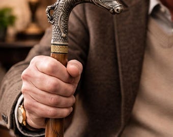 Laska spacerowa w kształcie głowy konia – czarna, antyczna, z wiktoriańską, mosiężną rączką, dla dżentelmena