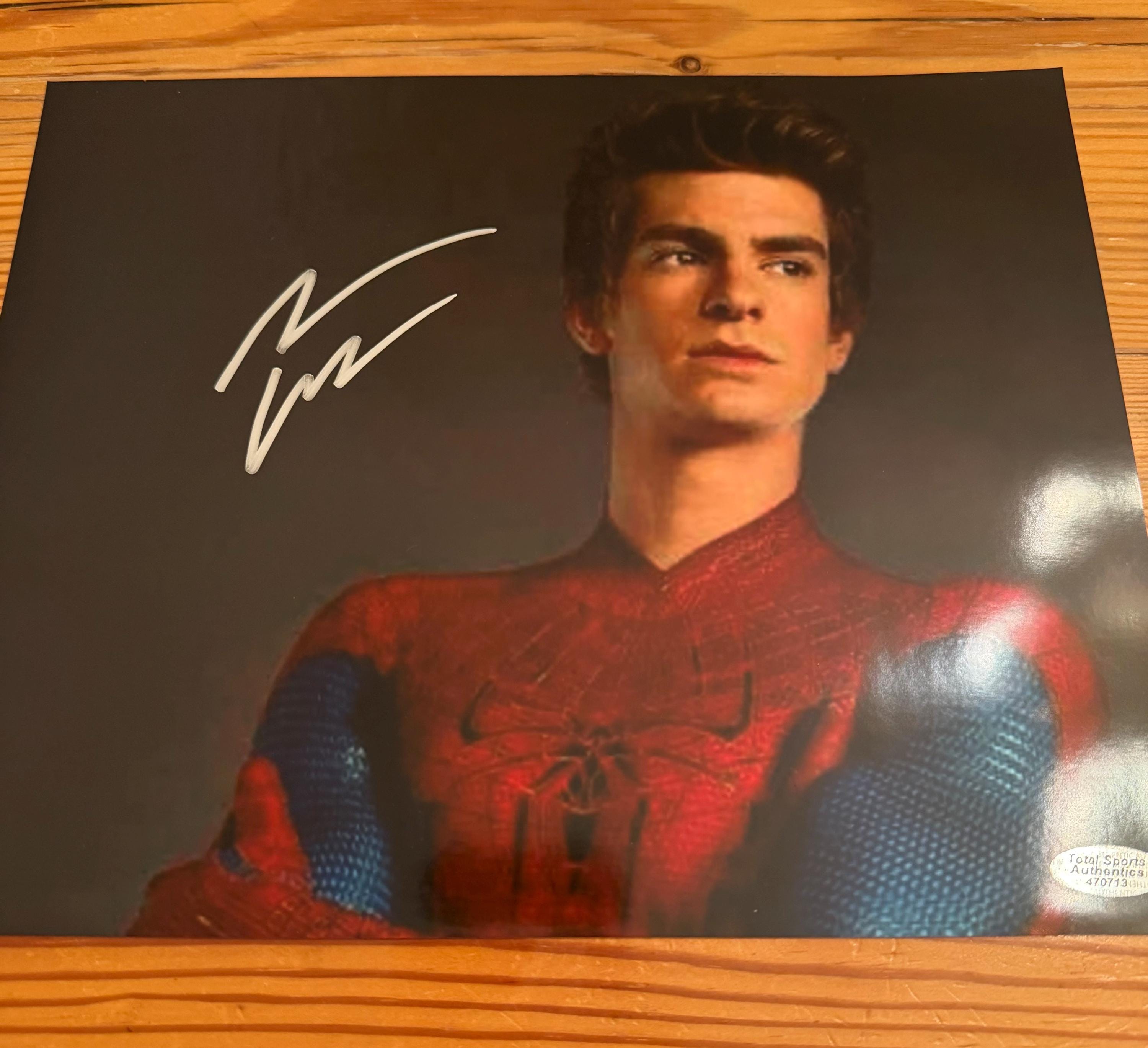 スパイダーマン トム・ホランド & トビー & アンドリュー 直筆サイン入り写真 Spiderman Tom Holland Autograph - Etsy