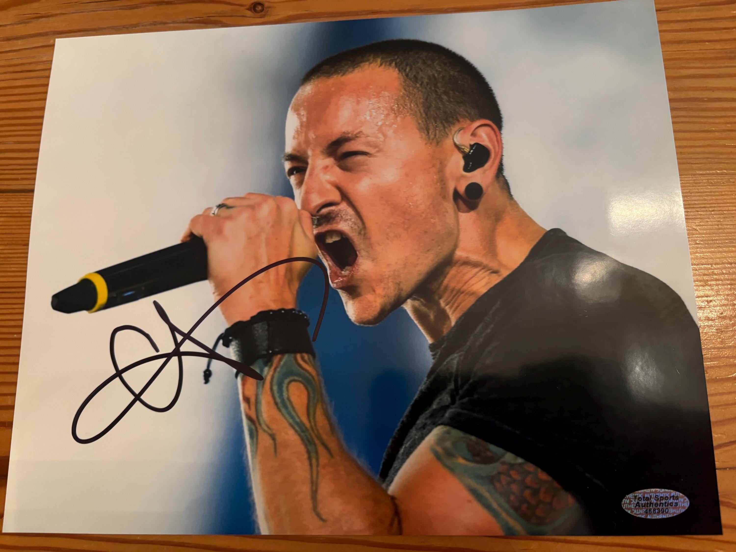 Chester bennington poster - Etsy 日本