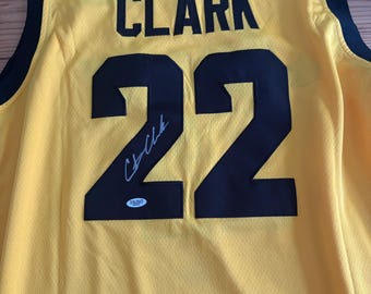 Caitlin Clark Signed Iowa Hawkeyes Jersey with COA