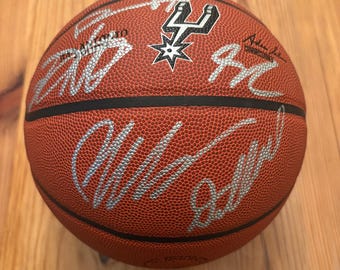 Victor Wembanyama team autographed logo Basketball with COA