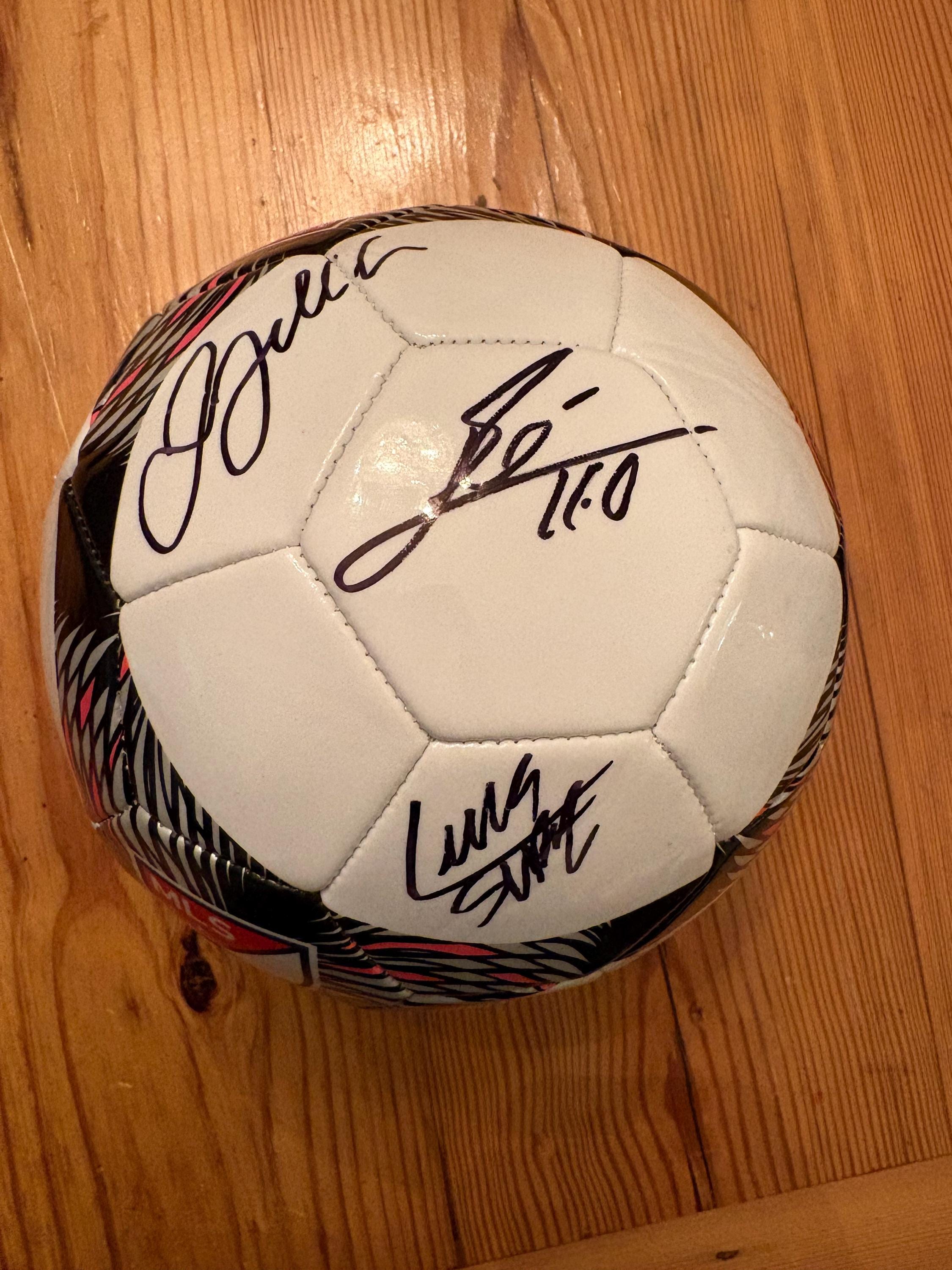 David Beckham Signed Ball - Etsy