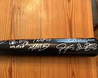Shohei Ohtani World Series Champion Dodgers team signed baseball bat with COA