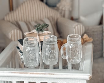 Tarros de cristal en miniatura hechos a mano