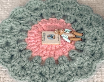 Alfombras de ganchillo en miniatura para casa de muñecas, estilo abuela, estilo rústico, escala 1:12,