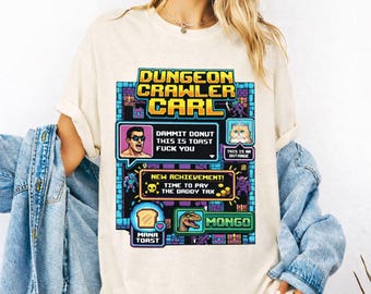 Camiseta de colores cómodos con Donut y Carl, camiseta de Carl de Dungeon Crawler, regalo para Crawlers, regalos para fans de la serie de libros, camiseta con nuevo logro