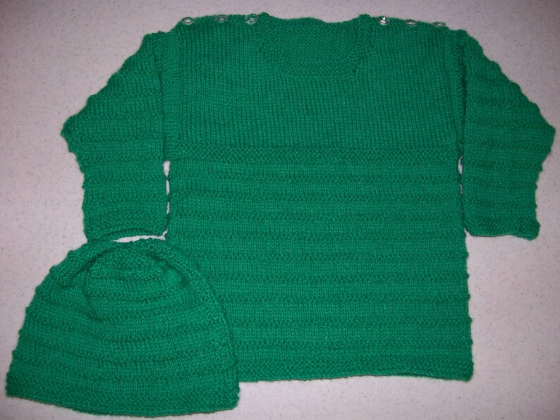 Evergreen Pullover with Hat