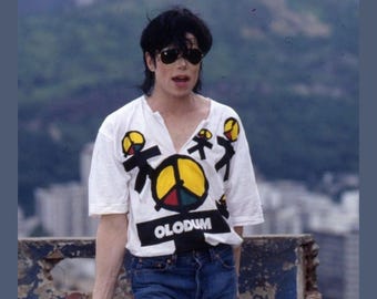 Olodum Michael Jackson Tee, They Dont Care About Us Shirt, Brazil Peace Symbol Top, Vintage Music Video Sweatshirt, Retro King of Pop tshirt