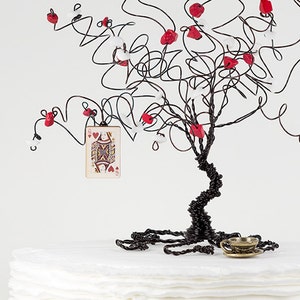 Alice au pays des merveilles Wire Art Tree Sculpture ou Wedding Cake Topper