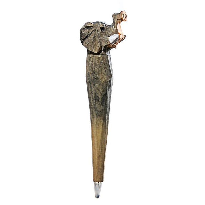 Bolígrafo de jirafa tallado a mano personalizado / Bolígrafo con diseño de animal de safari / Bolígrafo de madera tallada con un toque original para amantes de la papelería y los animales. E