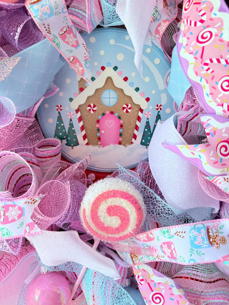 Pastel Candyland Gingerbread Christmas Wreath – Large Deco Mesh Holiday ...