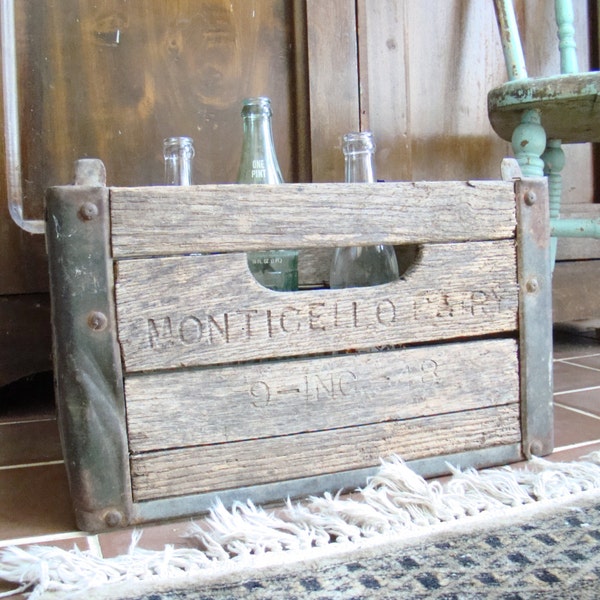 Wooden soda crate, industrial loft home furnishing, soda bottle carrier, Americana, 1930s bottle carrier.