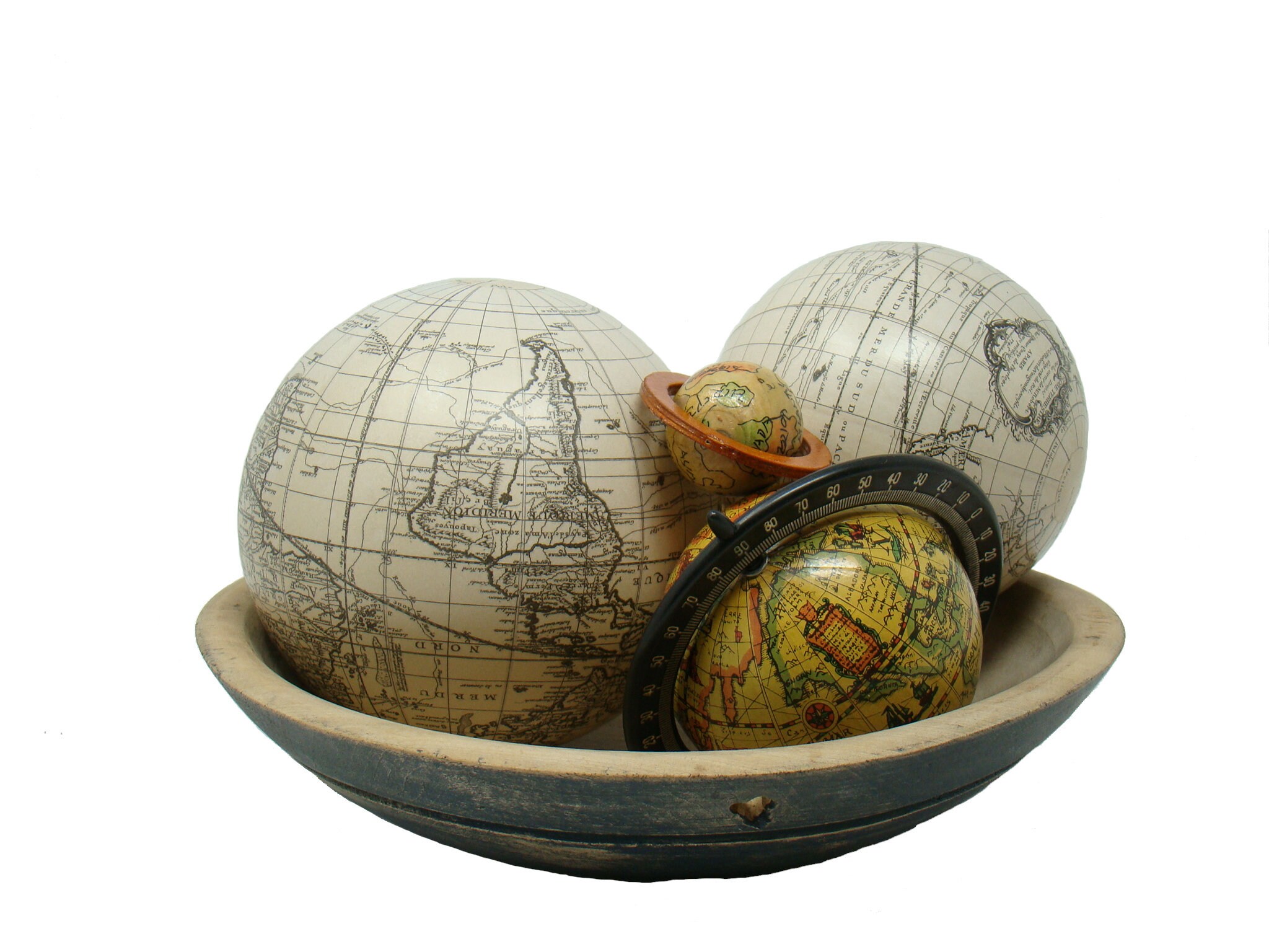 Globes de Terre Assortis - Projets d'artisanat, Affichage, Jour La Terre, Cartes Anciennes