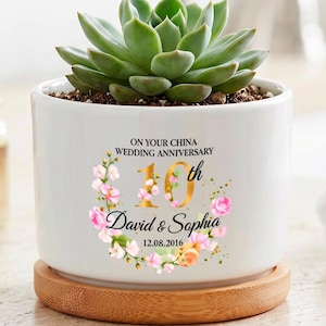 Personalized 10th Wedding Anniversary Plant Pot Custom China Anniversary Gift for Couple Parents Decor Indoor Ceramic Planter Keepsake
