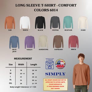 Puede incluir: Una carta de colores de camisetas de manga larga con doce opciones: yam, blanco, negro, pimienta, espuma de mar, marfil, azul jean, violeta, arenisca, espresso y ladrillo. Incluye una tabla de medidas en pulgadas y una persona con camiseta yam.
