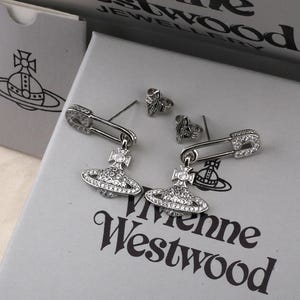 Kolczyki Vivienne Westwood w pudełku, wiszące kolczyki Saturn ze srebra 925 z cyrkoniami, prezenty.