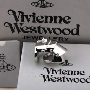 En caja: Anillos Vivienne Westwood, Anillo Armadura de Plata, Regalos