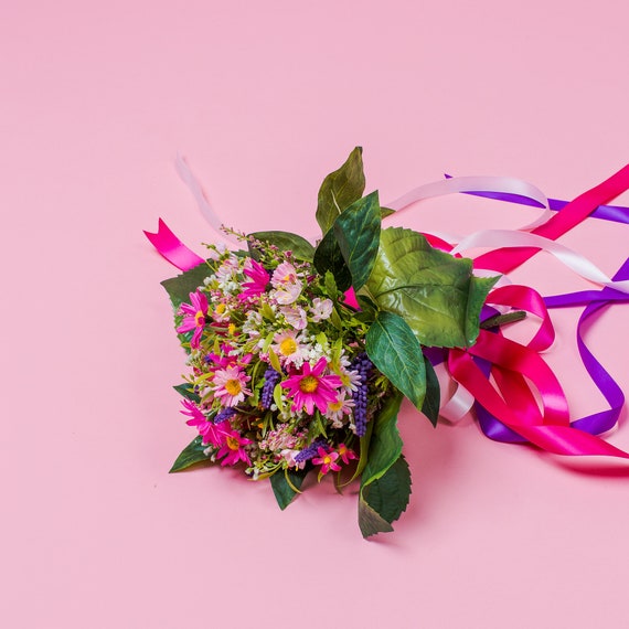 Bouquet De Prairie Dans Les Champs De Fleurs Sauvages