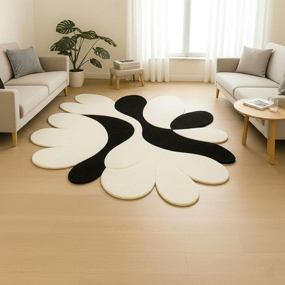 Handmade Tufted Rug – Black and White Organic Shape, Modern Carpet
