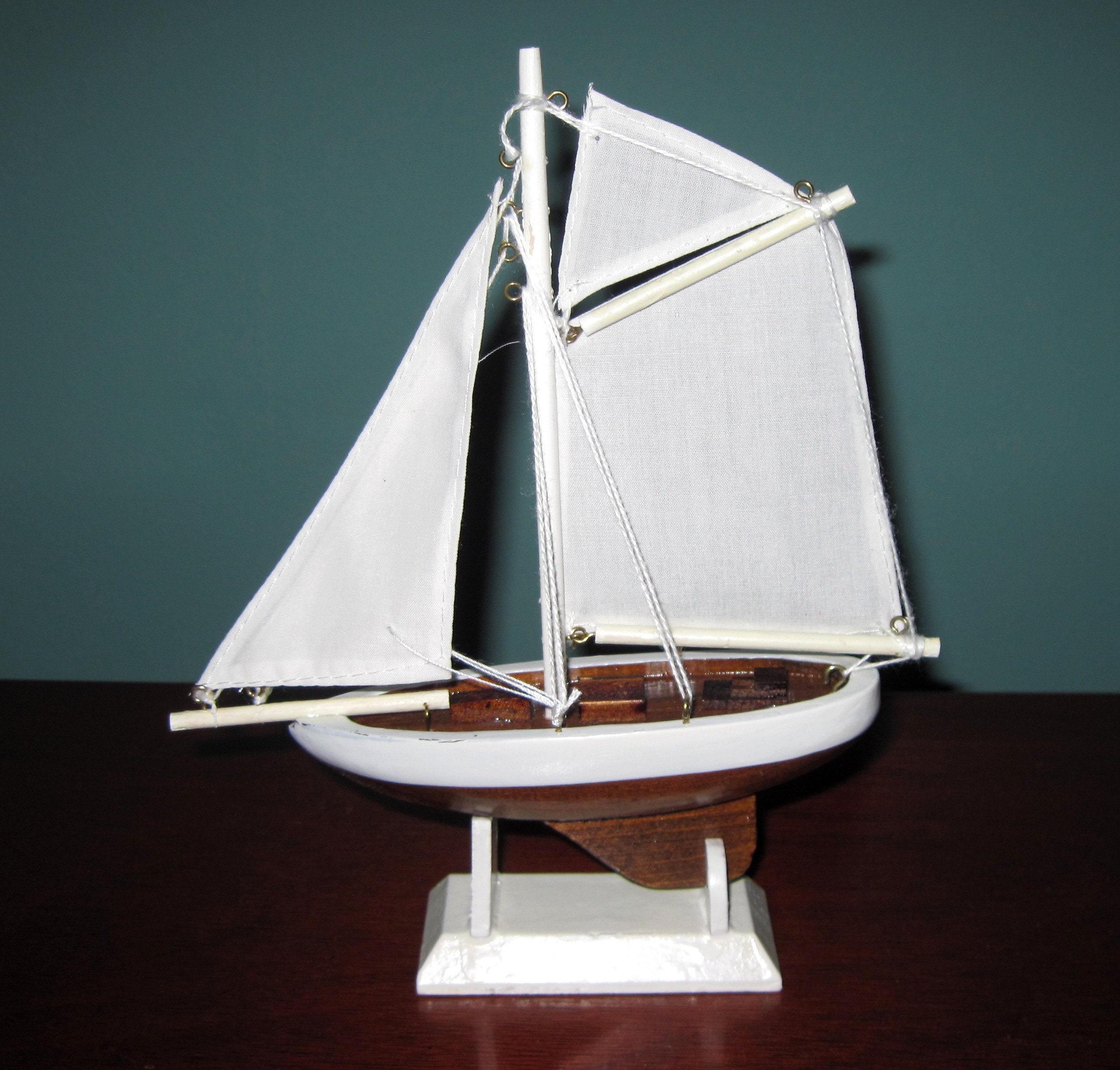 Sloop Rig 1760 Wooden Ship Model- Gaffed Rig Sloop Sail Boat W/ White and Natural Hull ...