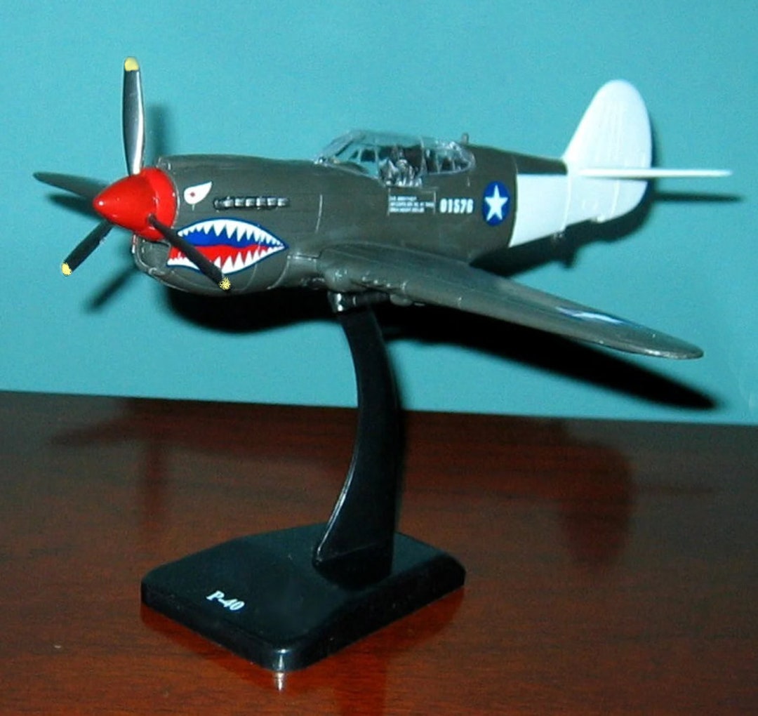 フライングタイガースのP-40ウォーホーク第二次世界大戦戦闘機シャーク