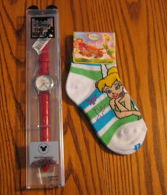Licensed New Disney TINKER BELL WATCH in case and 