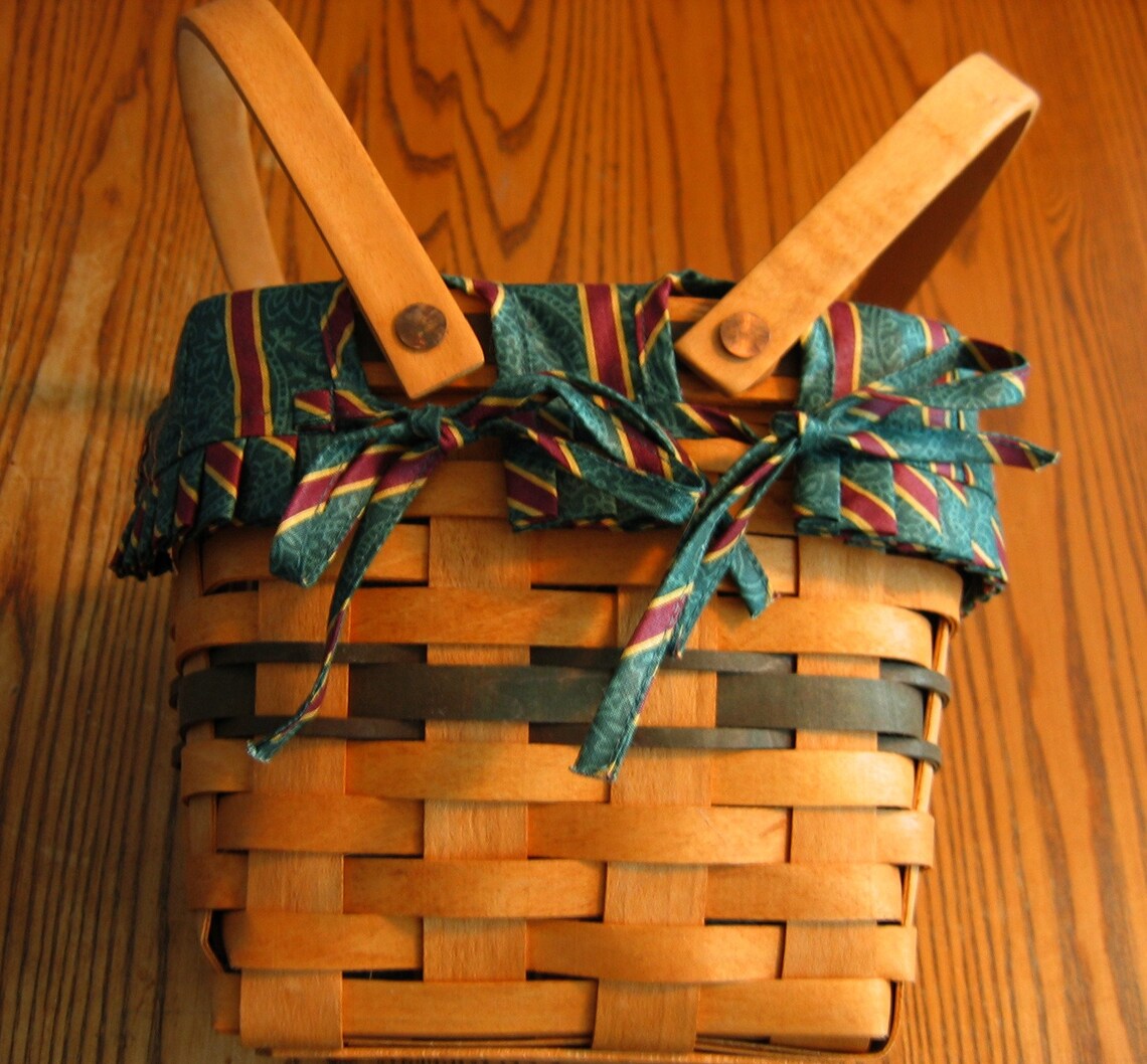 Signed 1995 Longaberger Christmas Collection CRANBERRY BASKET Etsy