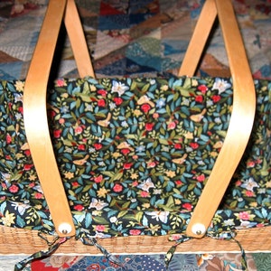 Huge 18&quot; Rare 1980s Twin Handled Claire Murray NANTUCKET GATHERING BASKET w/Floral/Hummingbird/Butterfly Liner No. 3