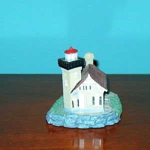 Eagle Bluff Lighthouse model Wisconsin -  SCAASIS Quality