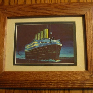 Gerahmte TITANIC Sammler POSTKARTE im Eichenrahmen - mit Passepartout nach Gemälde von Russ Porter