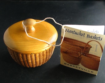 Barlow NANTUCKET BASKET With Great Schooner Portrait. Full
