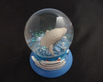 Breaching Whale w/Sightseeing Boat  Small  Snow Globe 4"  Tall