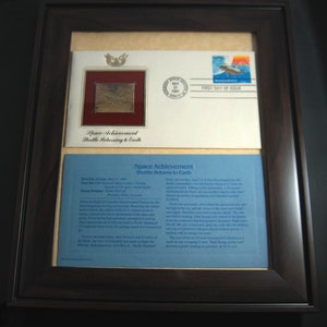 Framed 22 Karat Gold SPACE ACHIEVEMENT "Shuttle Returns to Earth"  Stamp FDC 1981