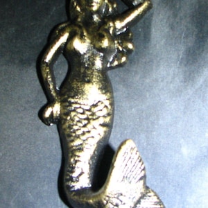 Meerjungfrau-Wand-Haken-Gussmetall-Wandbehang w / GOLD-Finish 6 "Hoch