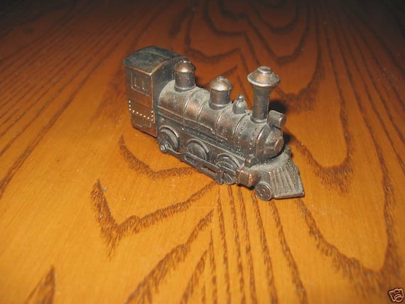 Bronze Steam Locomotive Collectible Bronze Steam Locomotive Collectible