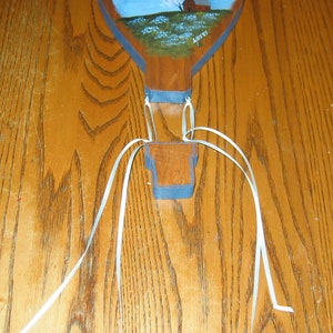 Hot Air Balloon Wood Craft with Signed Hand Painted Country Scene 1987