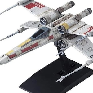Bandai Star Wars Model 1/144 X-Wing Kit Licensed by Lucasfilms and Disney- Unassembled Model Kit