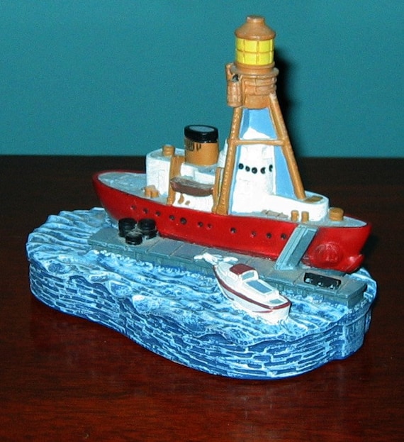 NANTUCKET LIGHT SHIP Model Spoontiques Quality Incredible 