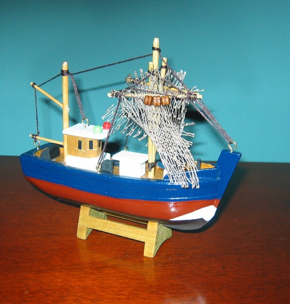Wooden FISHING BOAT Model Ship 6 Long- Fully Assembled- Blue/Red Hull