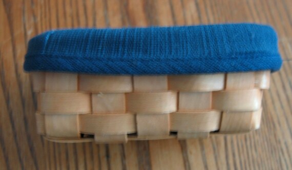 Taskets Renaissance Cute Retangular Basket w/Blue… - image 2