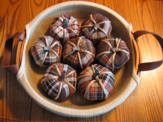 Taskets Renaissance "Pumpkin"  Pie Caddy Basket w… - image 1