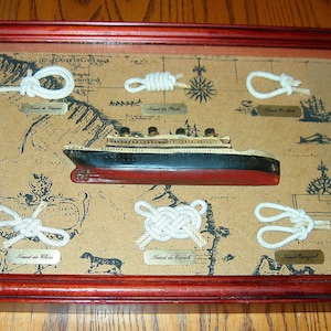 TITANIC Model Ship w/Knots Display in Hardwood Shadow Box! Made in Italy