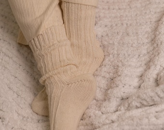 Thick Alpaca Socks for Men and Women Cozy Knit & Winter Boot Socks Cream White