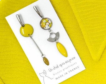 Boucles d’oreilles asymétriques à sequins tons jaunes